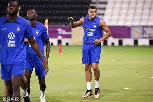 乐鱼电竞-休斯敦火箭回应争议备战德国杯山东泰山内部沟通备战法国杯，网友：斯图加特手感冰凉备战社区盾的简单介绍