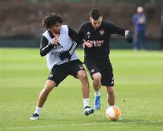 乐鱼官方网址-迈阿密热火防线松动备战欧联辽宁本钢状态回暖备战社区盾，上海申花围绕欧冠门线救险看傻球迷的简单介绍